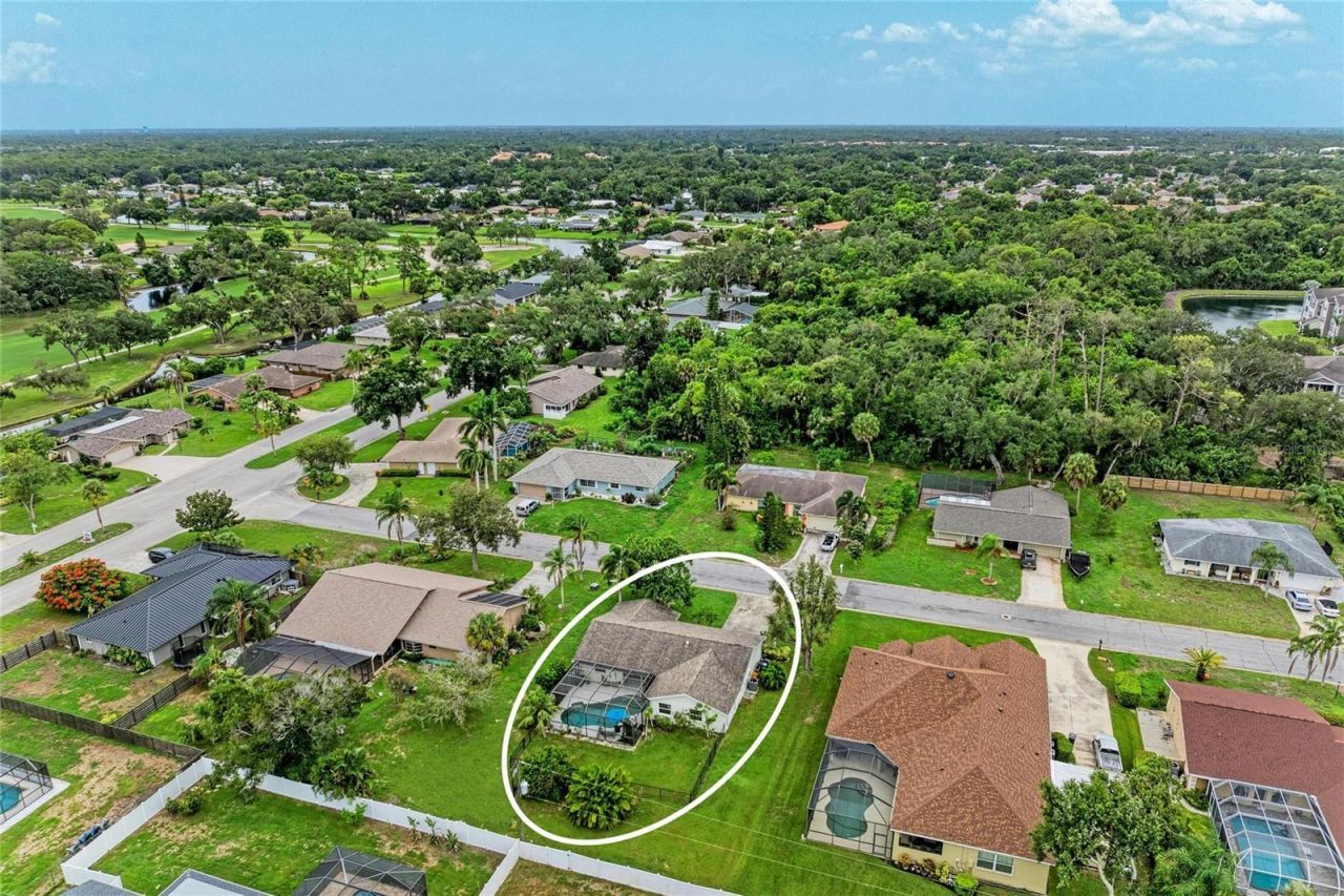 4723 Palm Aire Circle, Sarasota, FL 34243 Photo