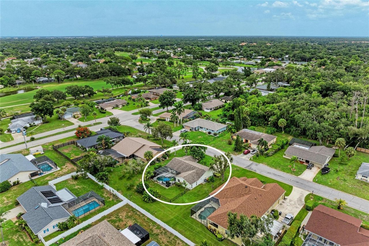 4723 Palm Aire Circle, Sarasota, FL 34243 Photo