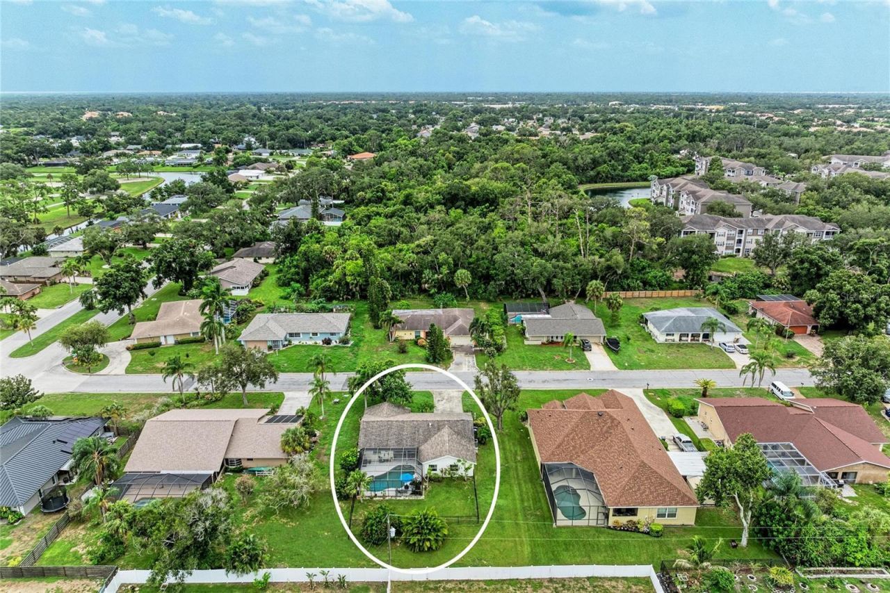 4723 Palm Aire Circle, Sarasota, FL 34243 Photo
