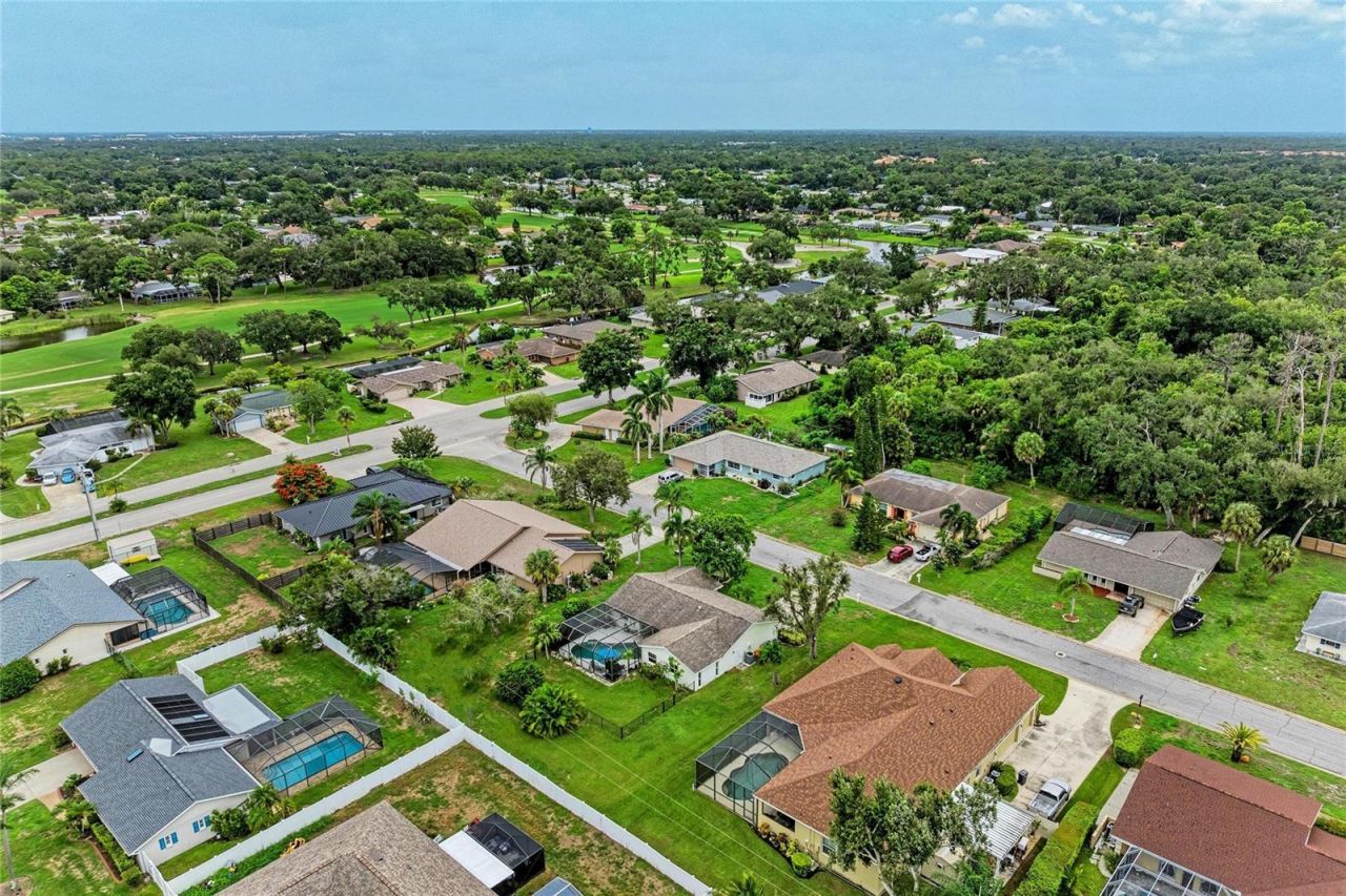 4723 Palm Aire Circle, Sarasota, FL 34243 Photo