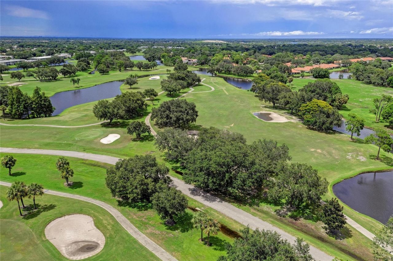 4723 Palm Aire Circle, Sarasota, FL 34243 Photo