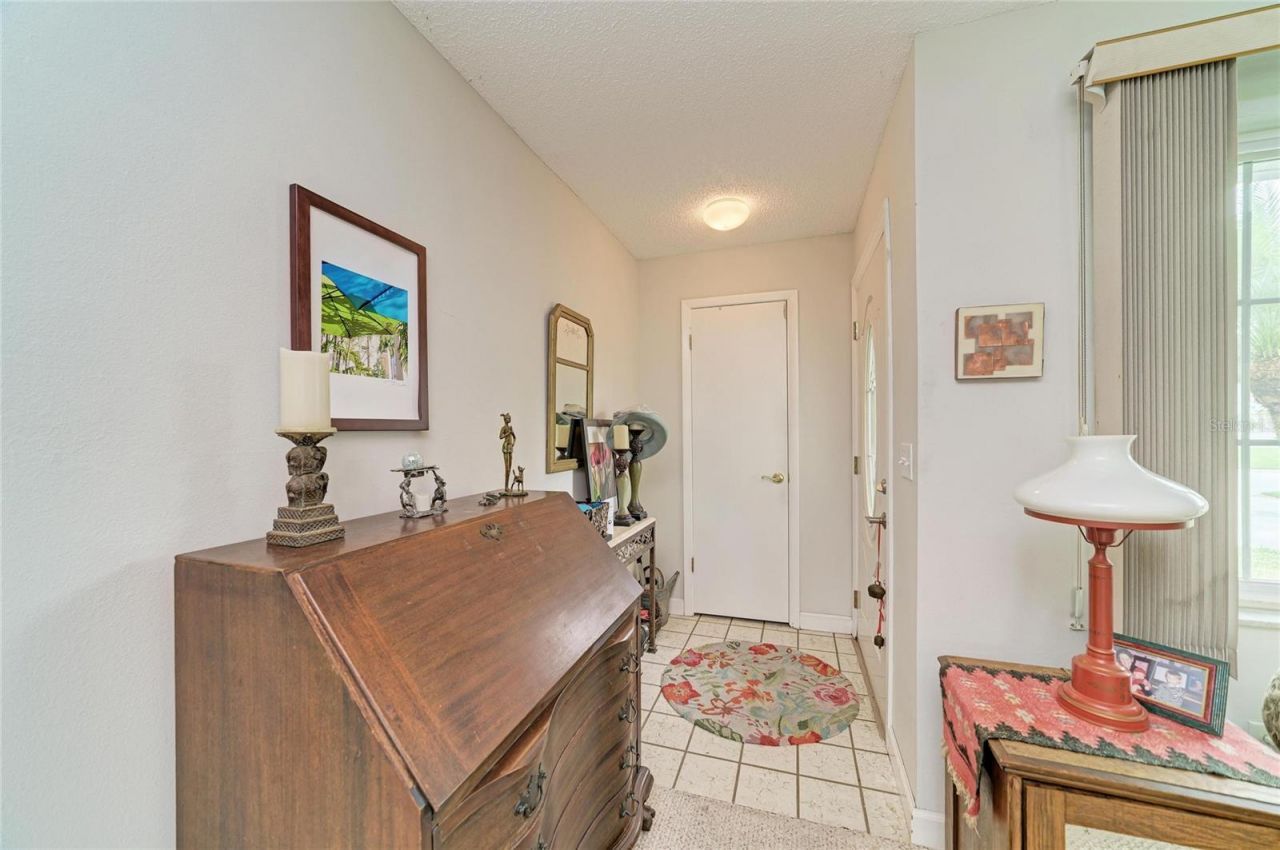 4723 Palm Aire Circle, Sarasota, FL 34243 Photo