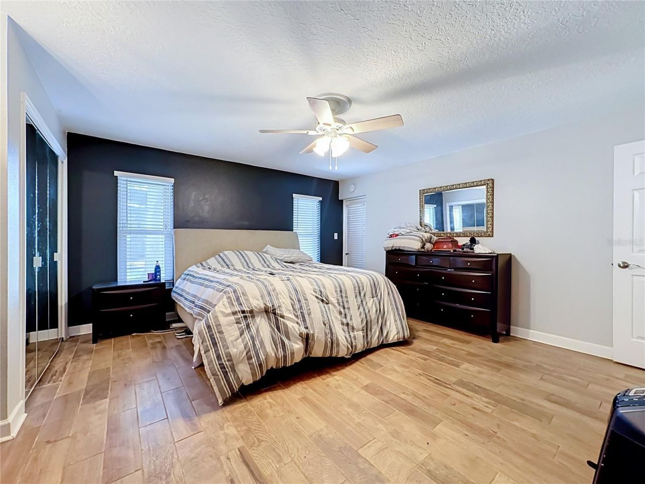 1953 Rolling Green Circle, Sarasota, FL 34240 Photo
