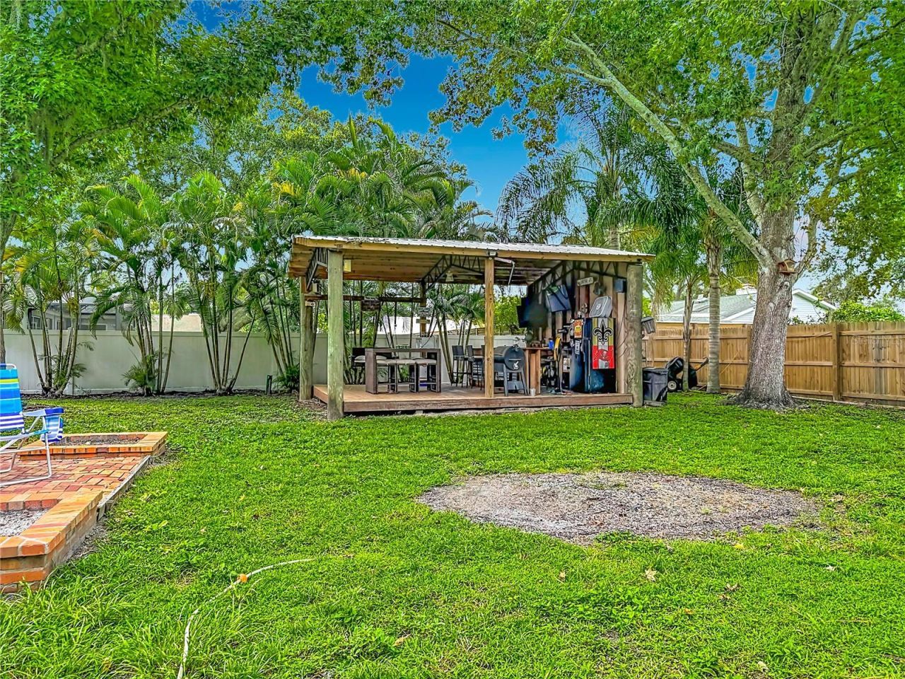 1953 Rolling Green Circle, Sarasota, FL 34240 Photo