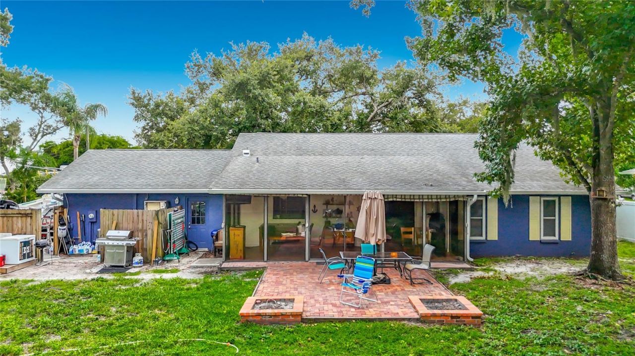1953 Rolling Green Circle, Sarasota, FL 34240 Photo