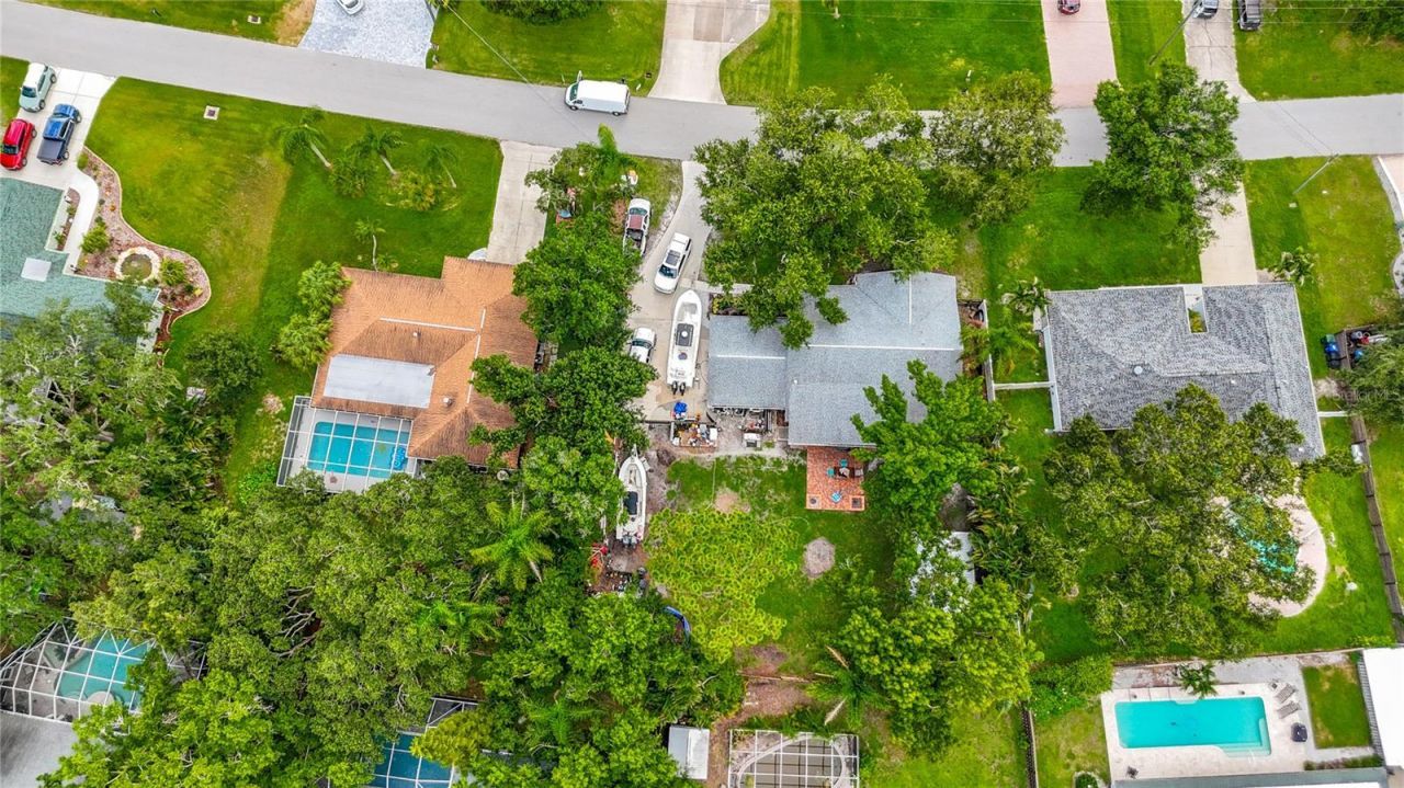 1953 Rolling Green Circle, Sarasota, FL 34240 Photo