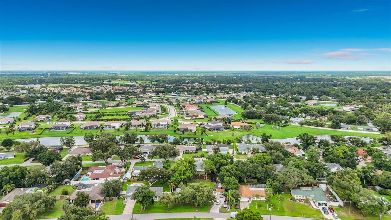 1953 Rolling Green Circle, Sarasota, FL 34240 Photo