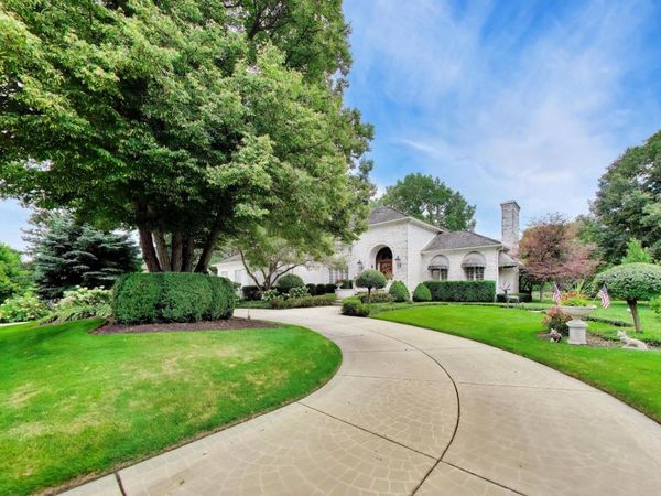 2257 Hidden Creek Court , Lisle, IL 60532