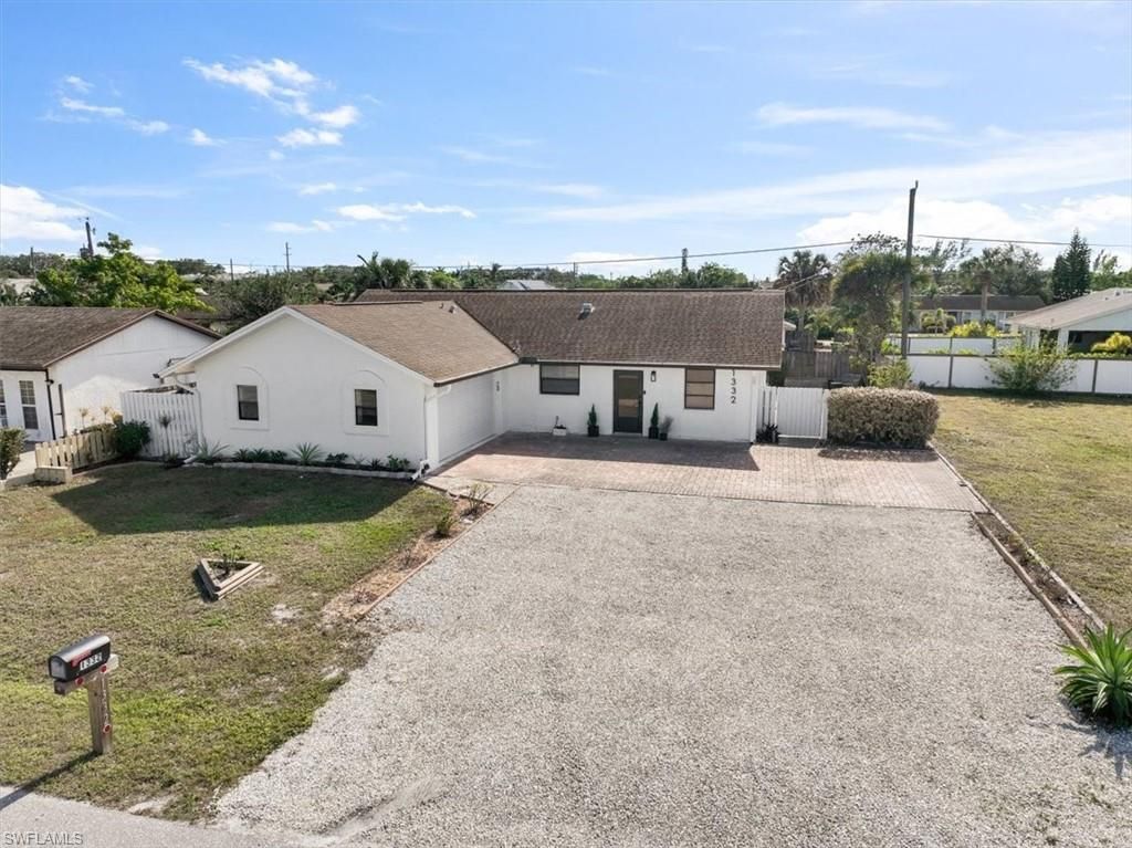 1332 Granada Blvd, Naples, FL 34103 Photo