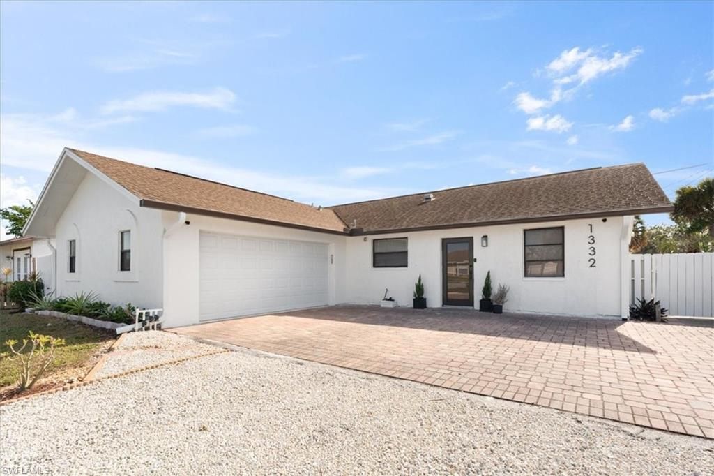1332 Granada Blvd, Naples, FL 34103 Photo