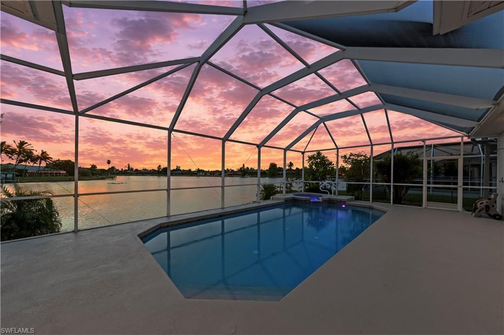 2506 Retunda Pkwy W, Cape Coral, FL 33904 Photo