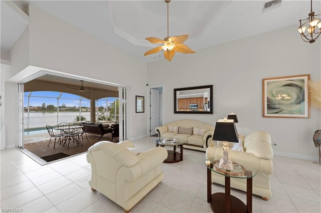 2506 Retunda Pkwy W, Cape Coral, FL 33904 Photo