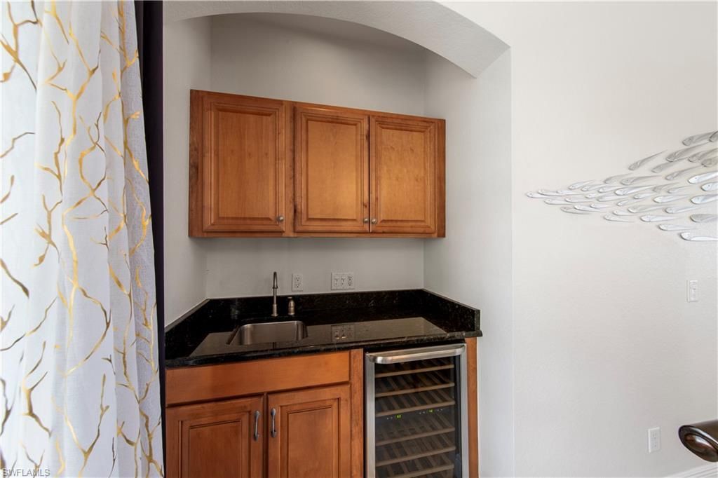 2506 Retunda Pkwy W, Cape Coral, FL 33904 Photo