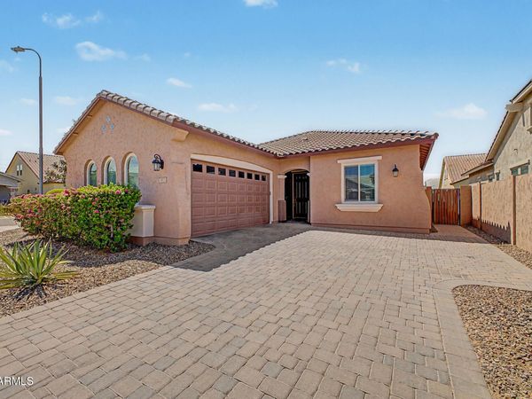 1973 E DANA Way, Chandler, AZ 85225