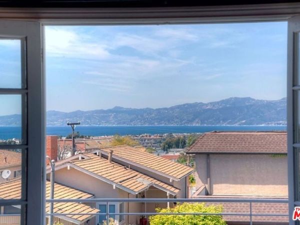 7908 W 81st Street , Los Angeles, CA 90293