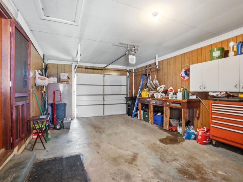 821 N Circle Drive, Wapakoneta, OH 45895 Photo 29
