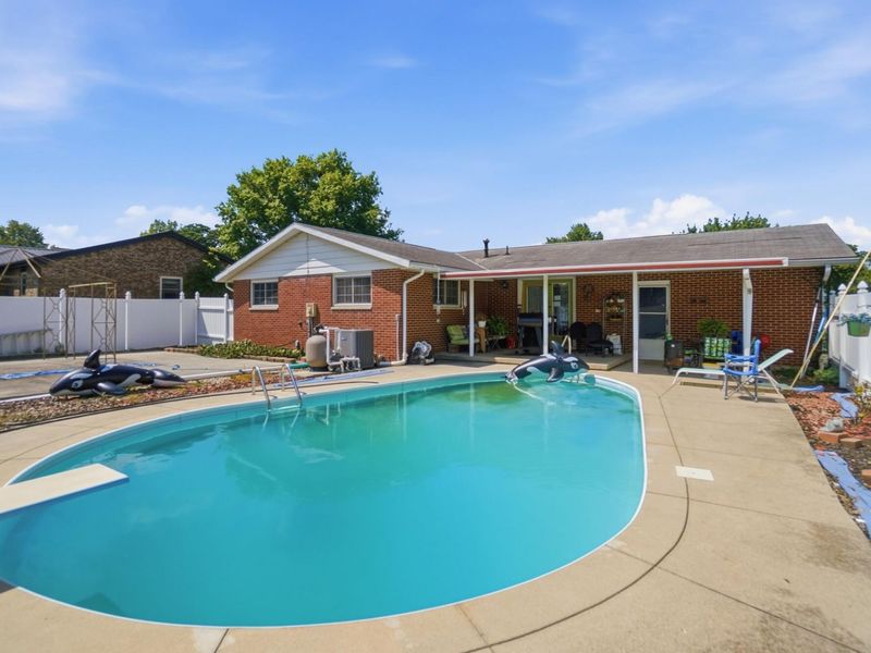 821 N Circle Drive, Wapakoneta, OH 45895 Photo 31