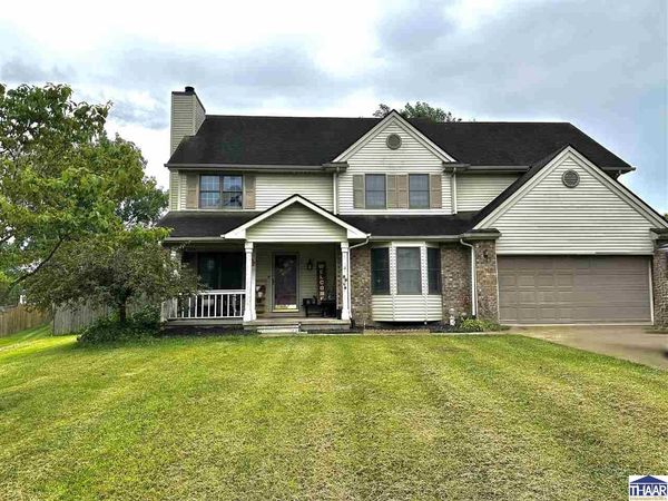 7425 E Beatrice Court, Terre Haute, IN 47802