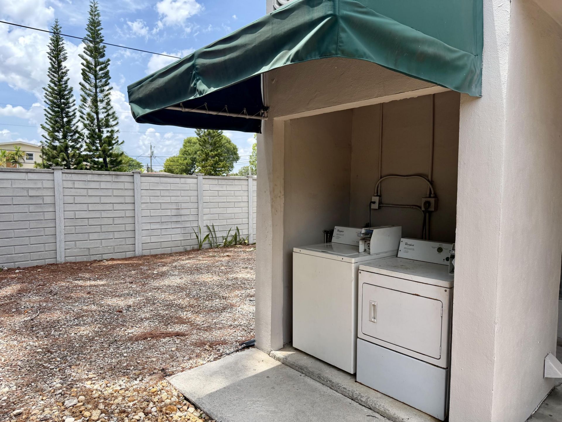 3041 NE 20th Terrace, Unit 4, Fort Lauderdale, FL 33306 Photo