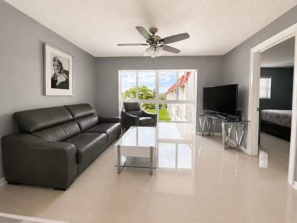 2951 E SUNRISE LAKES, Unit 312, Sunrise, FL 33322
