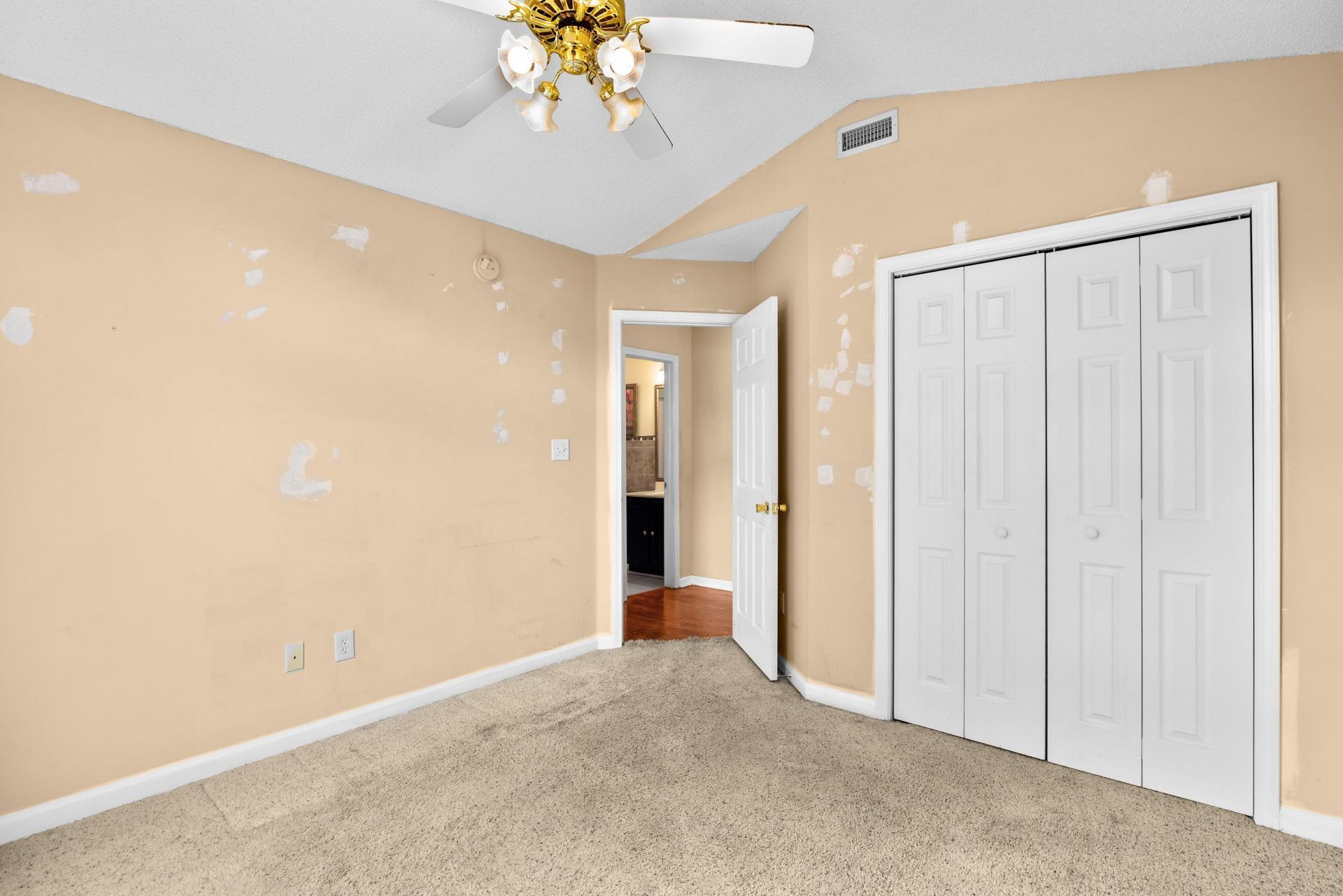 2498 Hunters Trail Photo 25