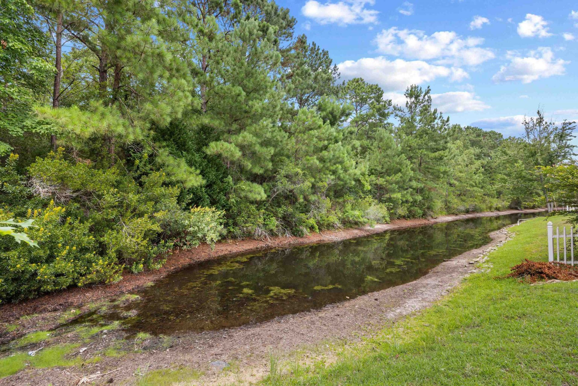2498 Hunters Trail Photo 33
