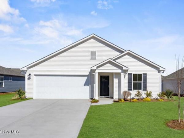 921 Parkway Drive, Unit 208, Boiling Spring Lakes, NC 28461