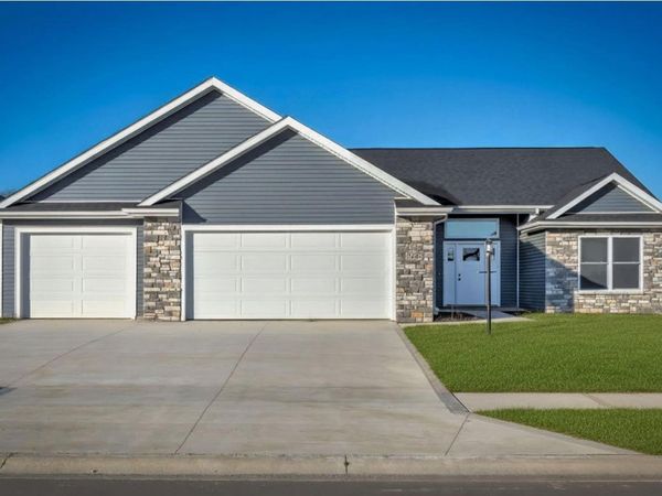 3422 Cantabria Cove, Auburn, IN 46706