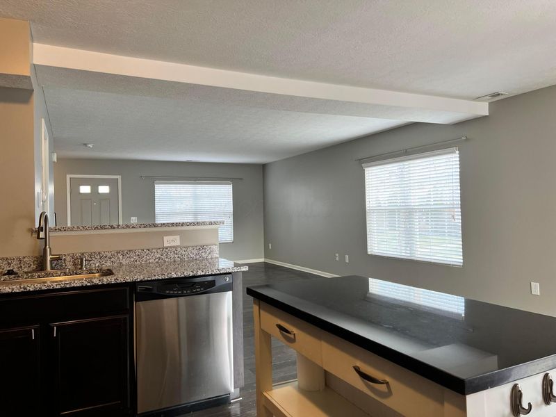 109 Gifford Road , Unit 32, Columbus, OH 43235 Photo 10