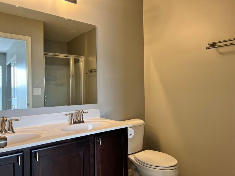 109 Gifford Road , Unit 32, Columbus, OH 43235 Photo 21