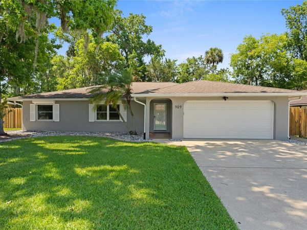 909 BENTWOOD LANE , Unit 1, PORT ORANGE, FL 32127