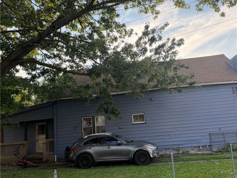 7432 Ottawa Road, Cleveland, OH 44105 Photo 2