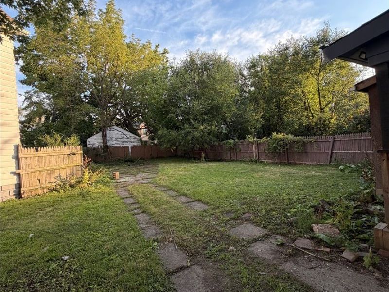 7432 Ottawa Road, Cleveland, OH 44105 Photo 3
