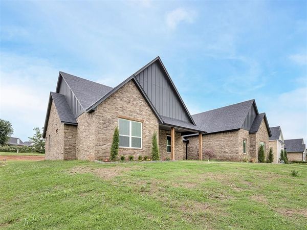 1559 Pedras Place, Newcastle, OK 73065