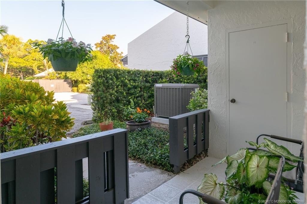 3901 SE Saint Lucie Boulevard, Unit I72, Stuart, FL 34997 Photo