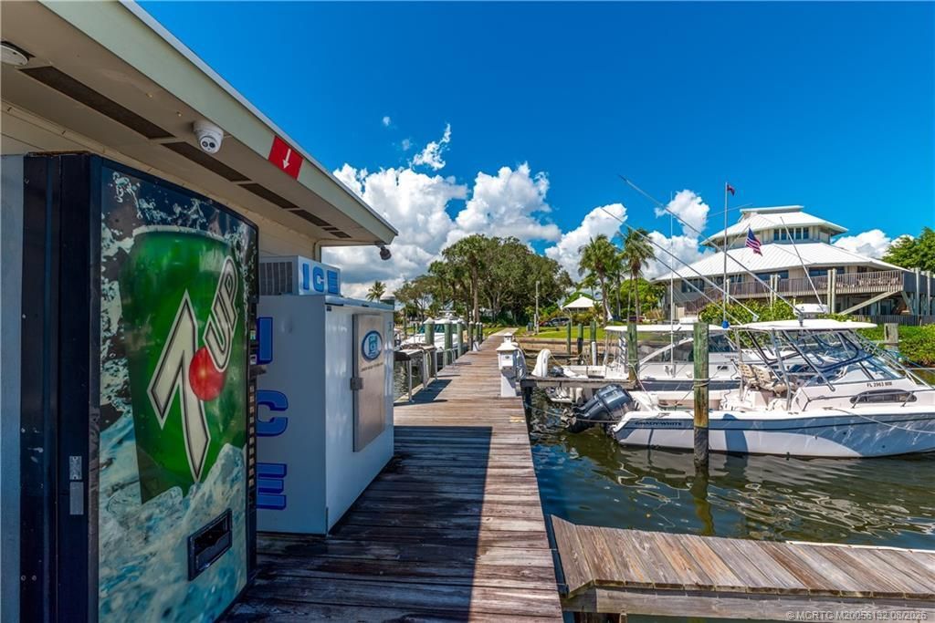 3901 SE Saint Lucie Boulevard, Unit I72, Stuart, FL 34997 Photo