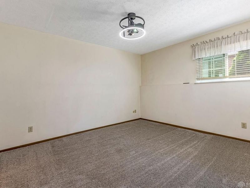 8803 Washington Colony Drive, Dayton, OH 45458 Photo 17