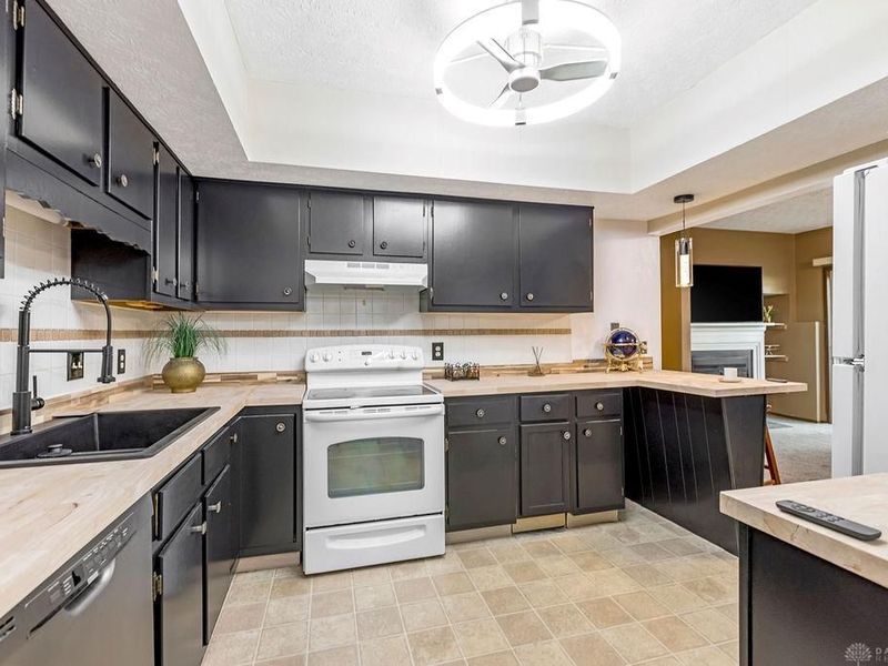 8803 Washington Colony Drive, Dayton, OH 45458 Photo 6