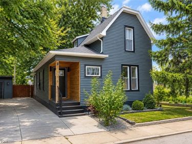1376 W 74th Street, Cleveland, OH 44102