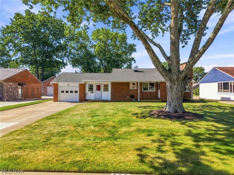 820 Harmon Street SW, North Canton, OH 44720 Photo 2