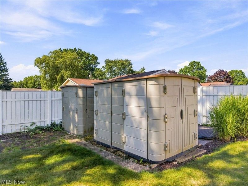 820 Harmon Street SW, North Canton, OH 44720 Photo 27