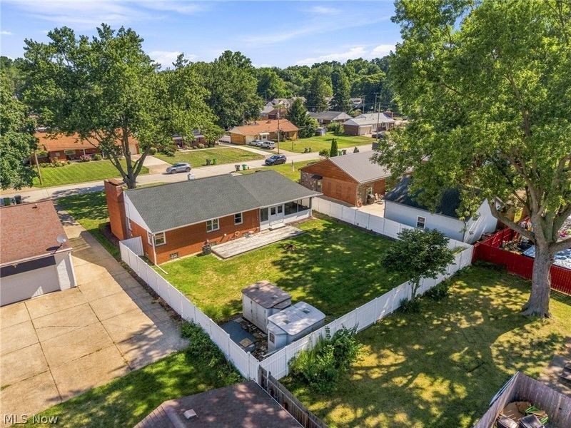 820 Harmon Street SW, North Canton, OH 44720 Photo 30