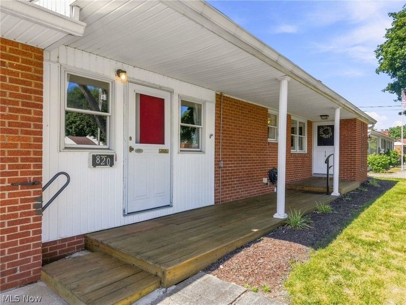 820 Harmon Street SW, North Canton, OH 44720 Photo 4