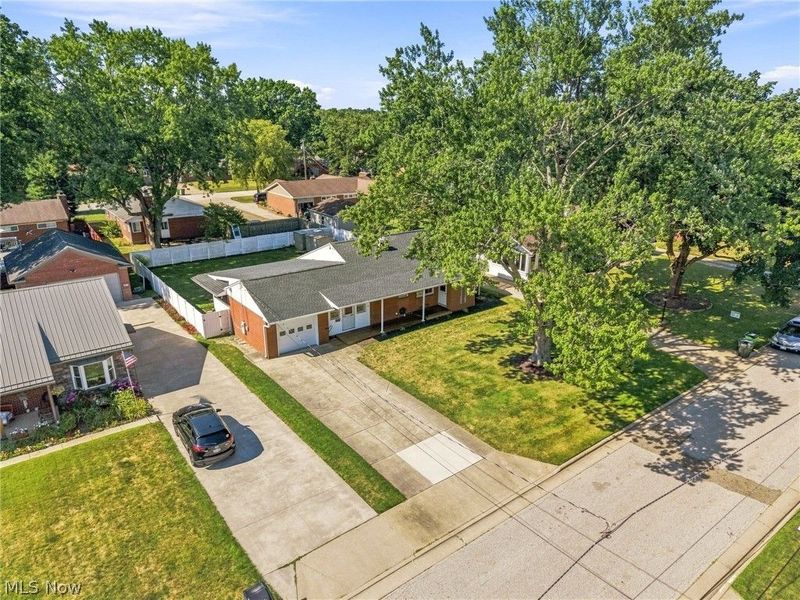 820 Harmon Street SW, North Canton, OH 44720 Photo 6