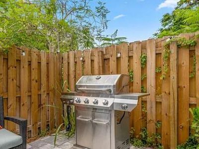 1208 NE 5th Avenue, Unit 3, Fort Lauderdale, FL 33304 Photo