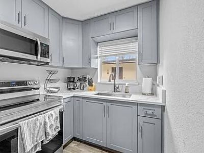 1208 NE 5th Avenue, Unit 3, Fort Lauderdale, FL 33304 Photo