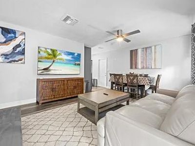 1208 NE 5th Avenue, Unit 3, Fort Lauderdale, FL 33304 Photo