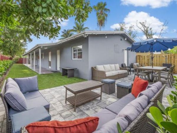 1208 NE 5TH Avenue, Unit 1, Fort Lauderdale, FL 33304
