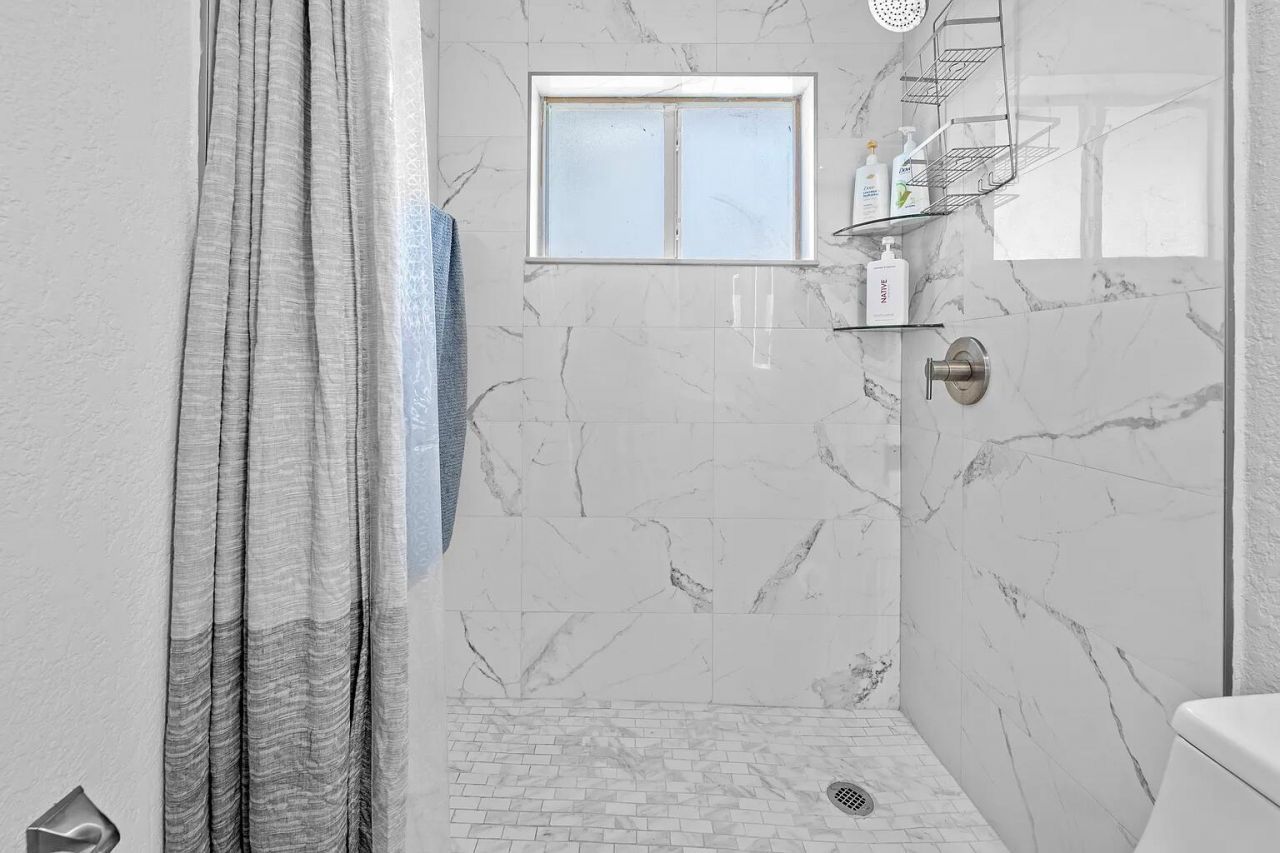 1208 NE 5th Avenue, Unit 1, Fort Lauderdale, FL 33304 Photo