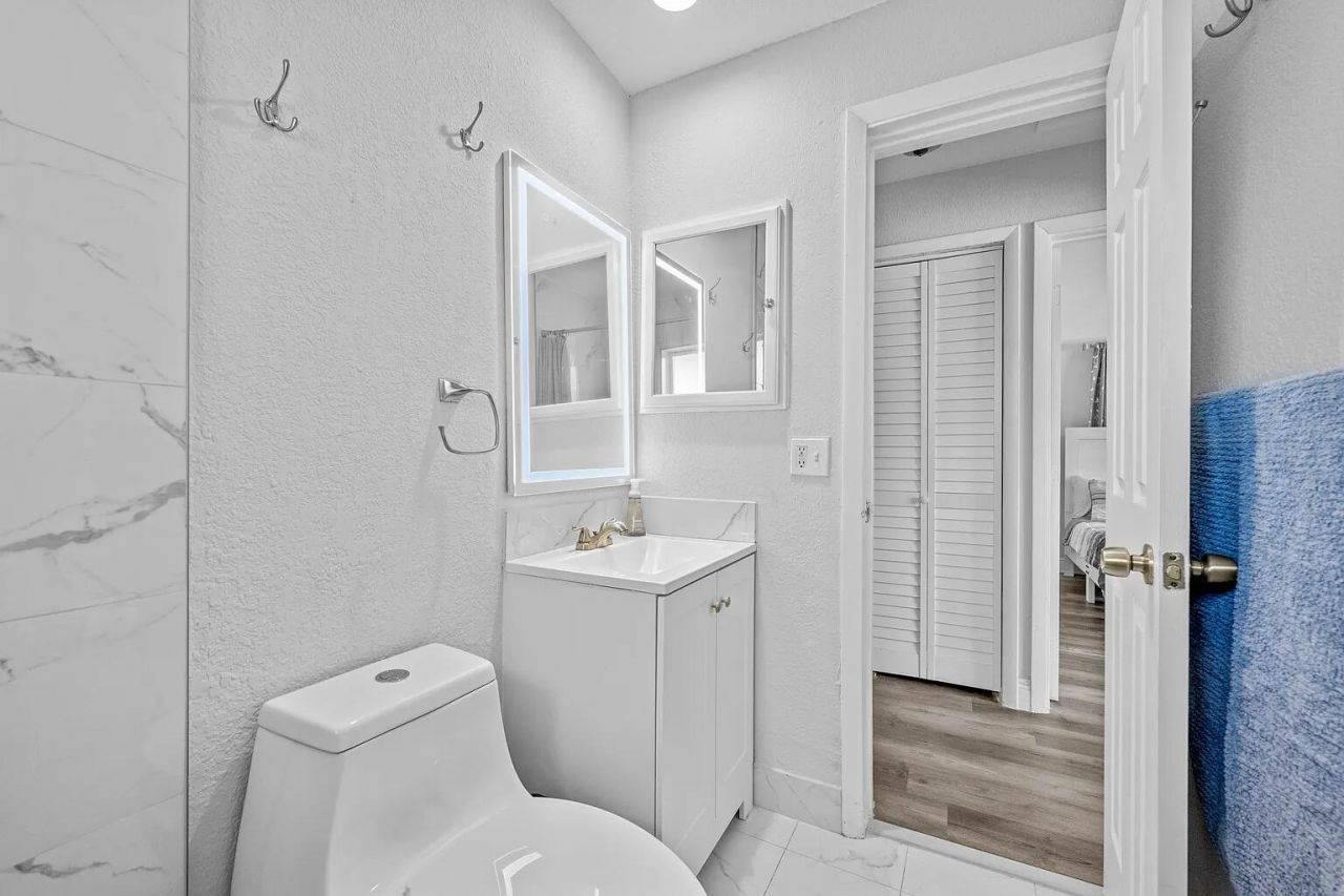1208 NE 5th Avenue, Unit 1, Fort Lauderdale, FL 33304 Photo